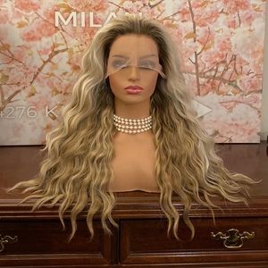 PREMIUM HIGHLIGHTS SHADOWROOTS ASH BLONDE TONE LACEFRONT WIG PLATINUM REALISTIC